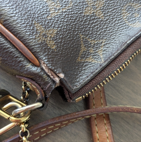 Louis Vuitton Eva clutch - Picture 16 of 16